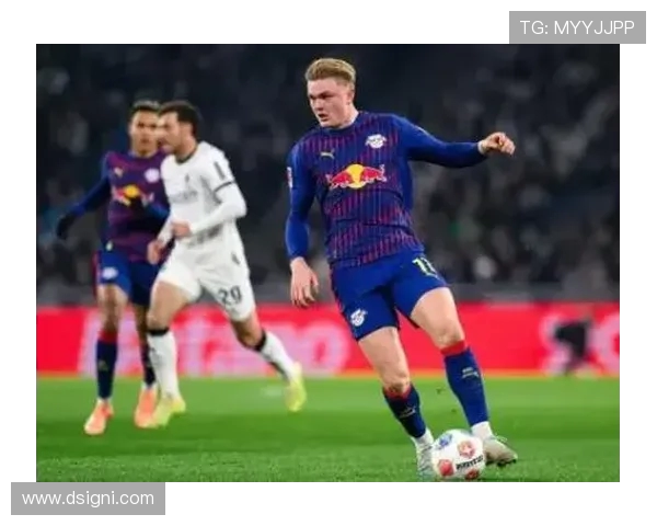 首开纪录引领胜局布兰特荣膺多特对门兴球迷票选最佳球员全场官方